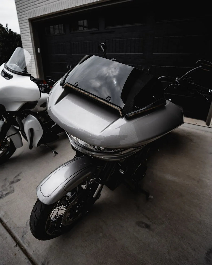Harley-Davidson Road Glide [CUSTOM DYNAMICS] - Copertura per presa d'aria carena con indicatori