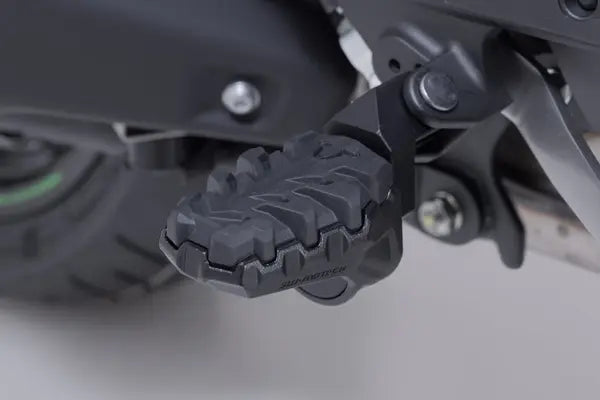 Kawasaki Versys 1100 [2025-2026] - Coppia pedane EVO abbassabili di 15 mm - foto 4