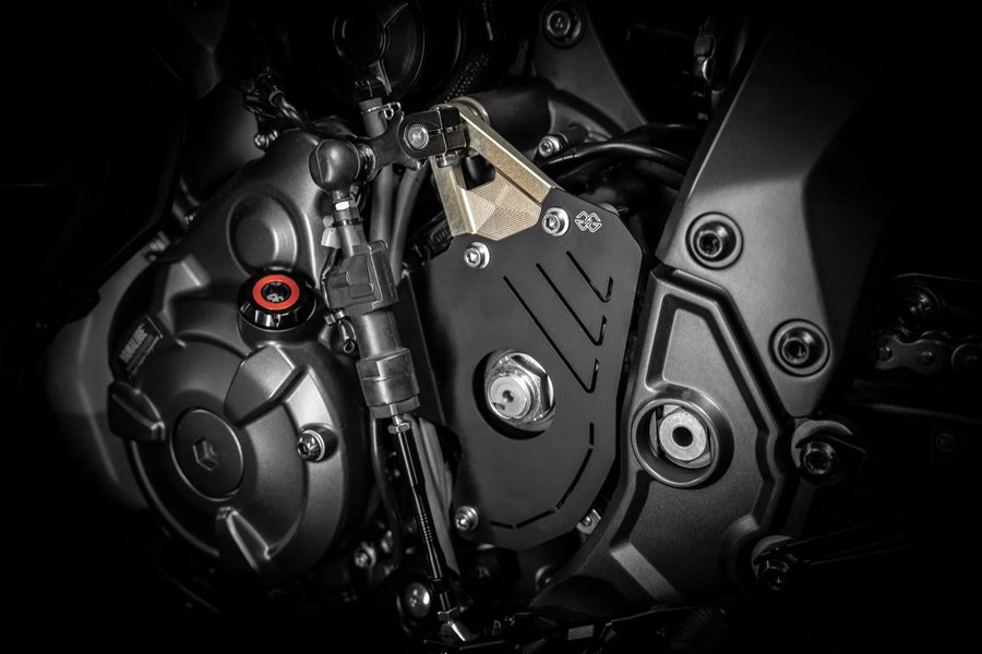 Yamaha YZF-R7 [GILLES TOOLING] – Schaltwellenabstützung
