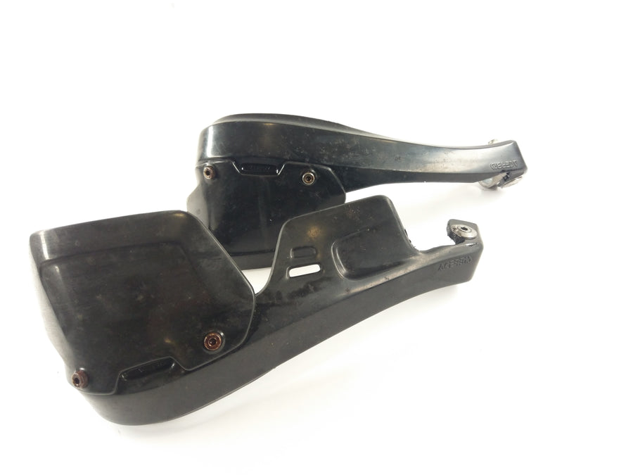 Moto Guzzi Quota 1100 ES [1999] - Handguard Set
