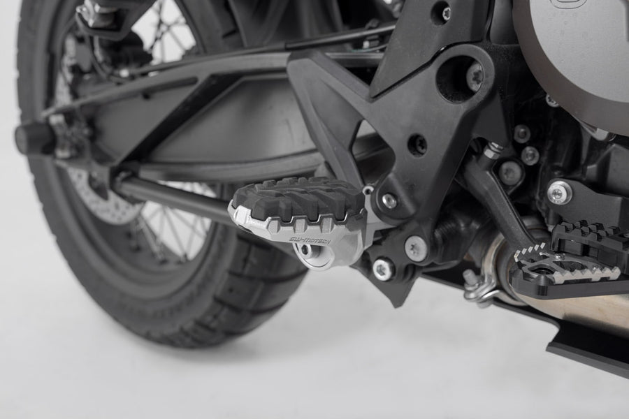 KTM 1090 Adventure [2017-2018] - EVO footrest kit – picture 1