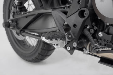 KTM 990 Adventure S [2006] - Kit poggiapiedi EVO – immagine 1