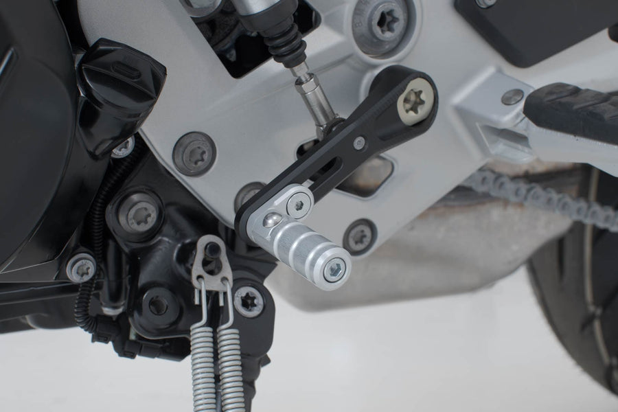 BMW F 900 R [2020-2024] - leva del cambio, campo di regolazione 51-105 mm, nero/argento - immagine 2