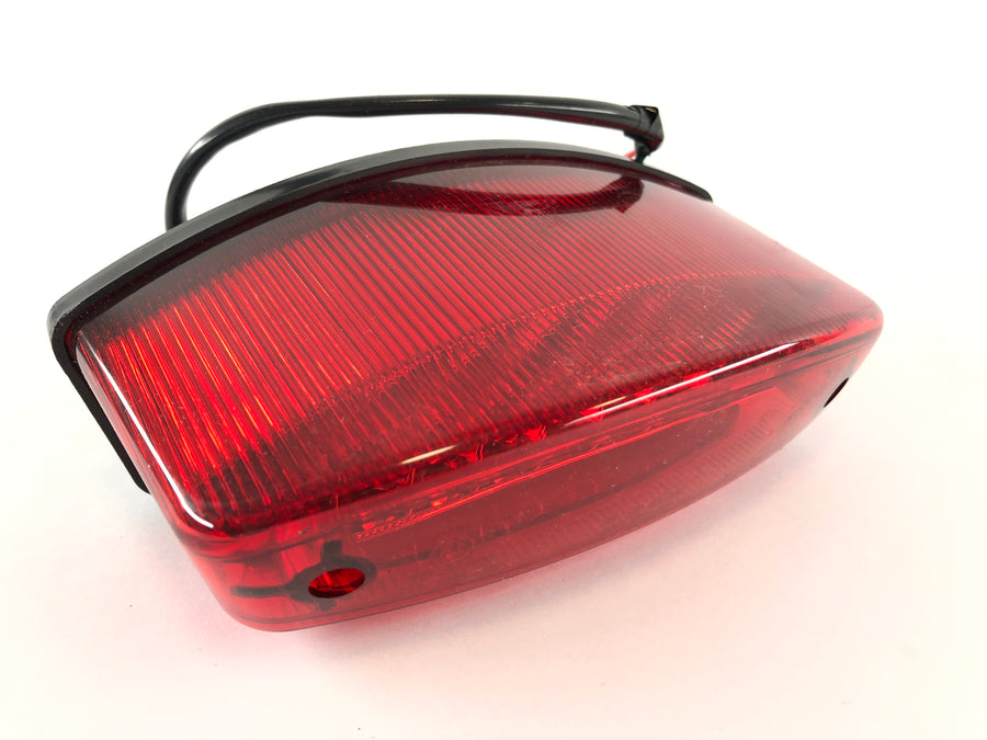 Feu arrière LED E-testé comme neuf