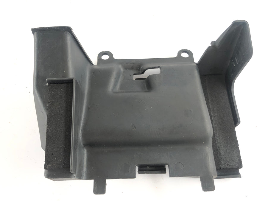 Honda VF 1000 F SC15 [1986] - Batterieabdeckung Innenverkleidung
