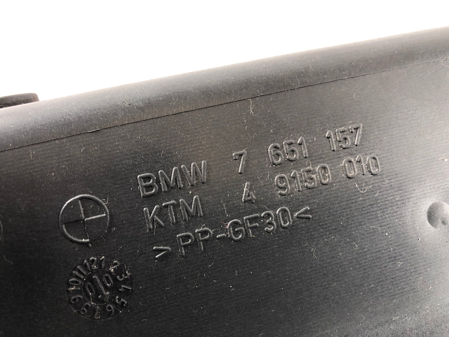 BMW C1 125 [2001] - Radiator cover 7 651 157