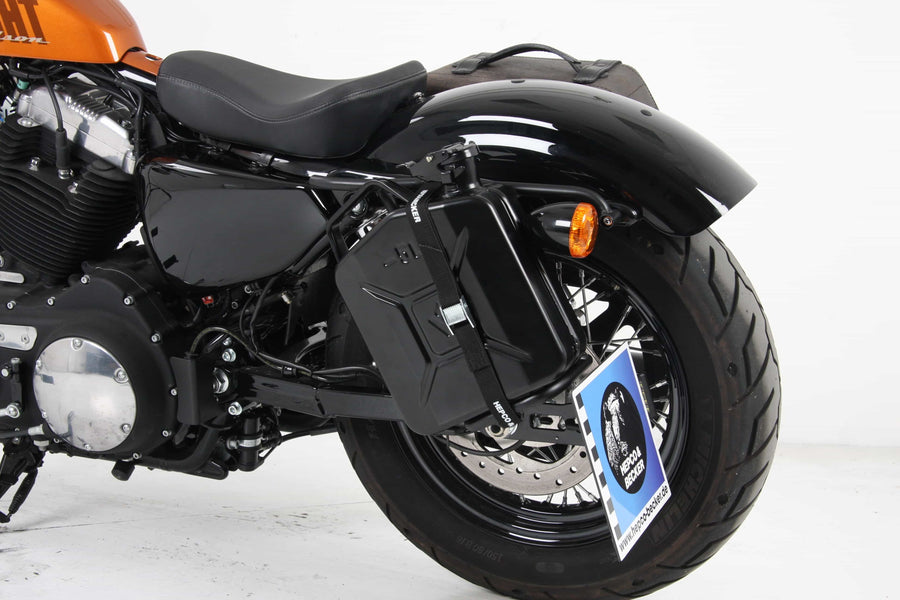 Harley-Davidson Sportster 883 Roadst [2004-2020] -Canister Cutout, y compris Holder