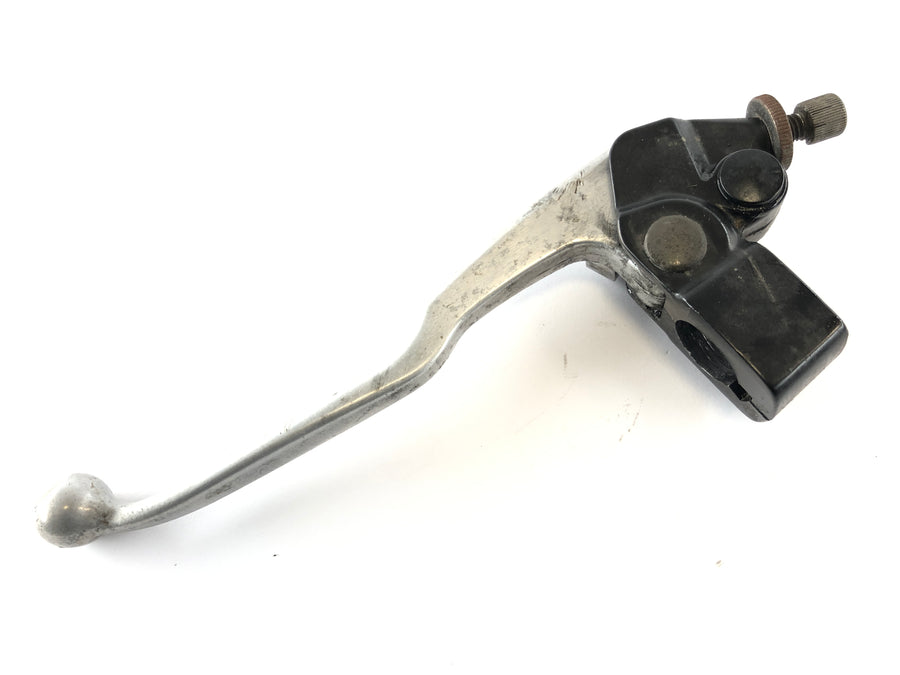 Yamaha TZR 125 4FL [1997] - Clutch fitting with clutch lever