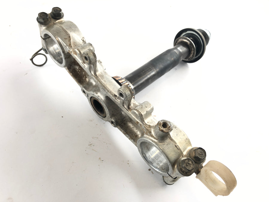 Yamaha DT 125 4BL [1997] - lower triple clamp