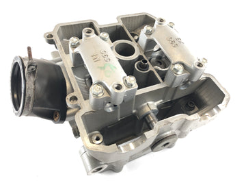 Suzuki DL 1000 V -STROM [2006] - cilindro della testata nella parte anteriore
