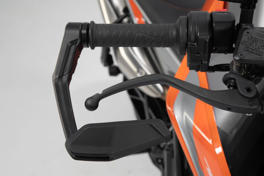 KTM 790 Duke [2022-2024] - lever protector with wind deflector - picture 8