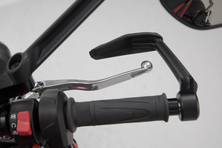 Triumph Street Triple 660 S A2 [2018-2022] - lever guards with wind protection - picture 5