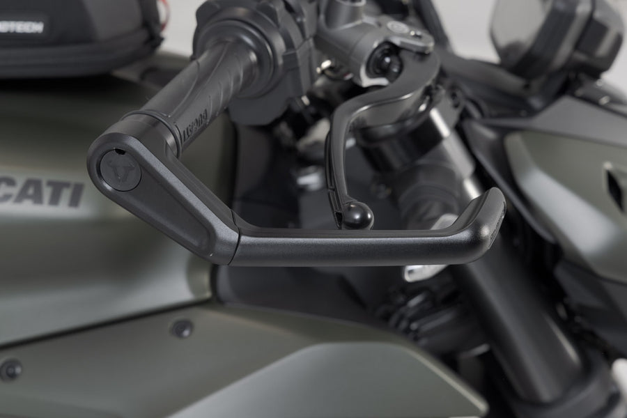 Triumph Daytona 660 [2024-2026] - lever guards - picture 5