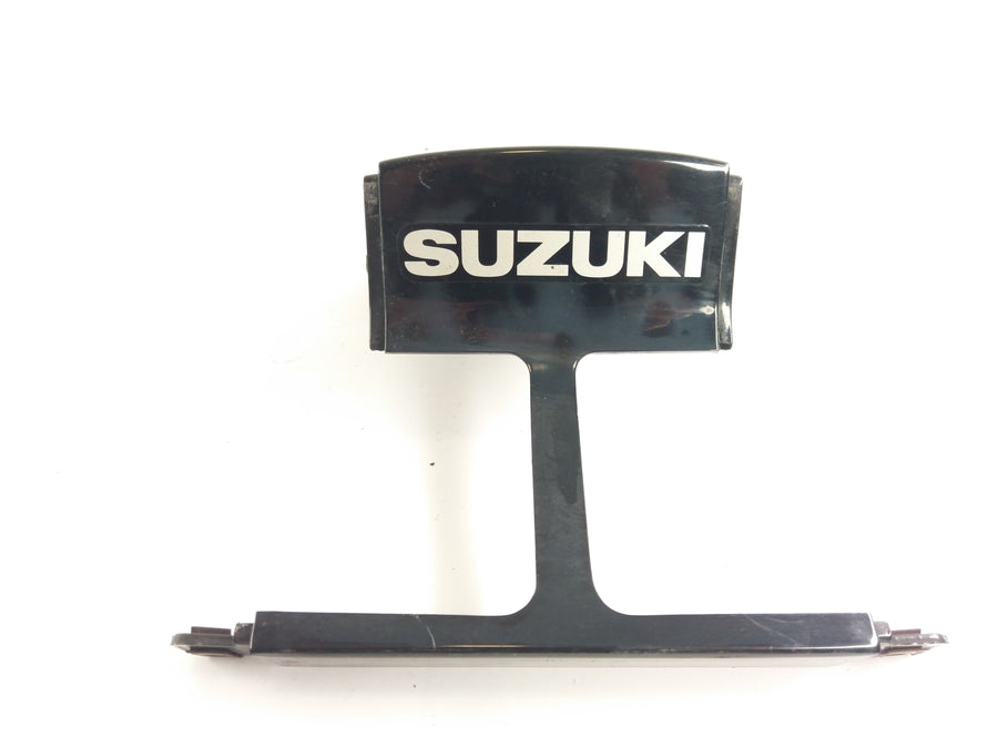Suzuki GSXR 1100 GV73A [1992] - Partie centrale du carénage arrière et feu arrière