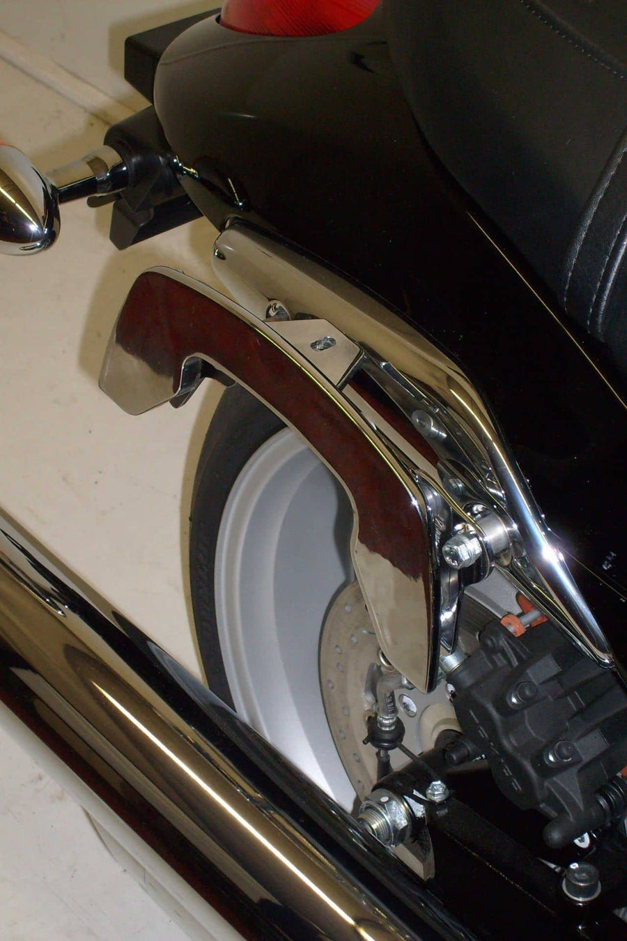 Suzuki M 1800 [2006-2012] - C-Bow Seitenträger Detailansicht