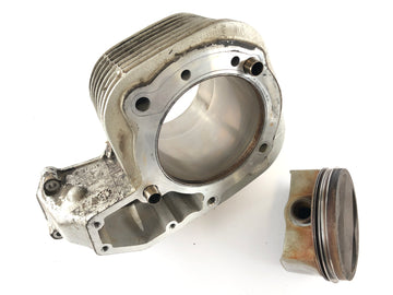 BMW R 1150 GS [2000] - cylinder with pistons on the left - 0