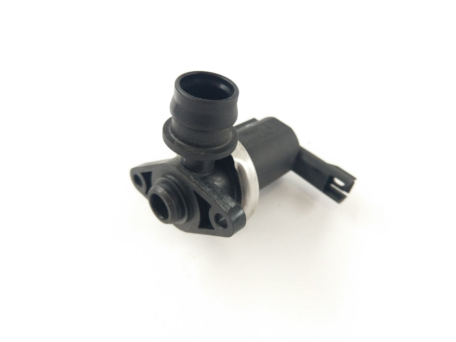 BMW S 1000 RR K10 [2010] - diverter valve