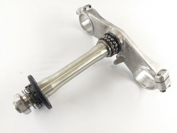 Kawasaki ZX-12R ZXT20A [2004] - lower triple clamp