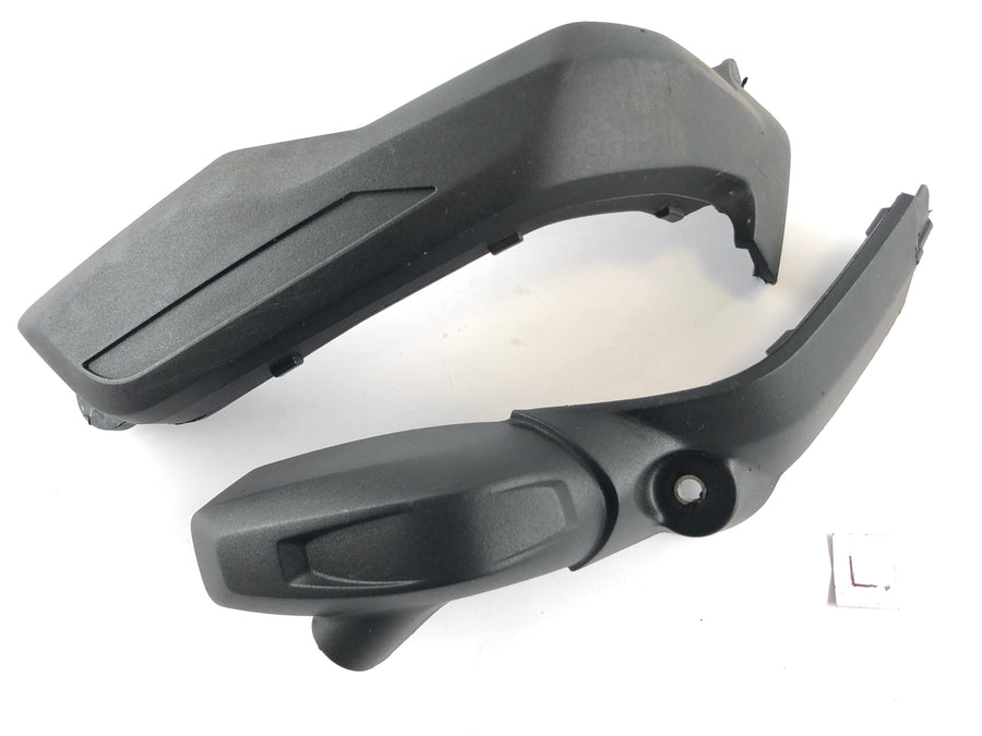 BMW R 1200 GS LC [2016] - Valve cover cover left