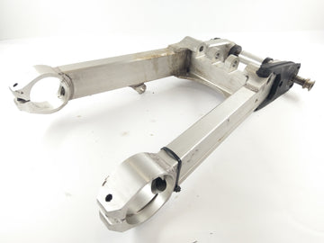 Triumph Trophy 900 T300 [1992] - Swingarm Rear swingarm - 0