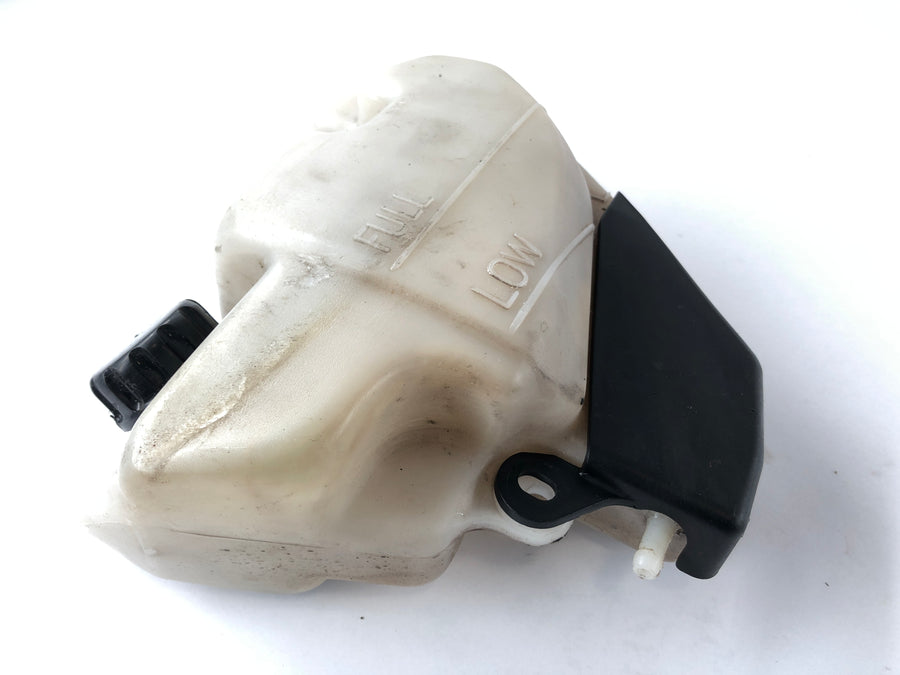 Kawasaki ZRX 1100 ZRT10C [2000] - Cooling water expansion tank