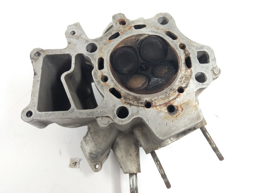 Honda CX 500 E PC06 [1982] - Cylinder head