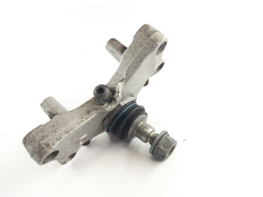 BMW R 1200 R K27 [2007] - lower fork bridge