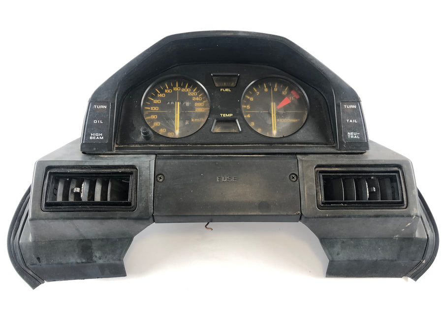 Honda VF 1000 F SC15 [1986] - Cockpit con ventilazione