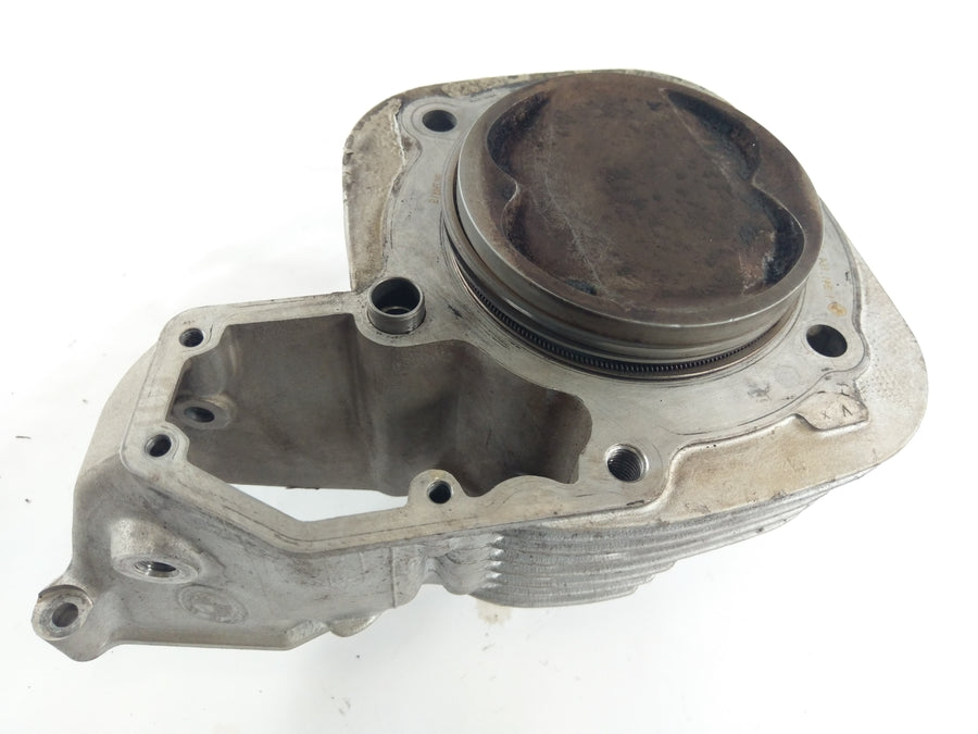 BMW R 1100 GS [1994] - Cylinder with piston