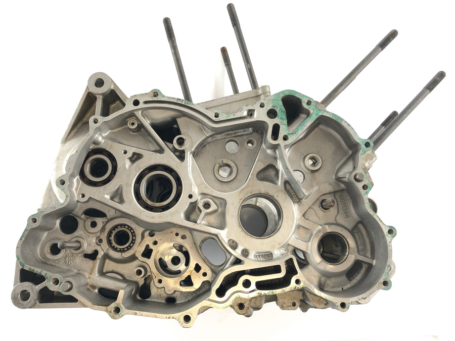 Can Am Spyder SM5 [2009] - Engine housing empty housing