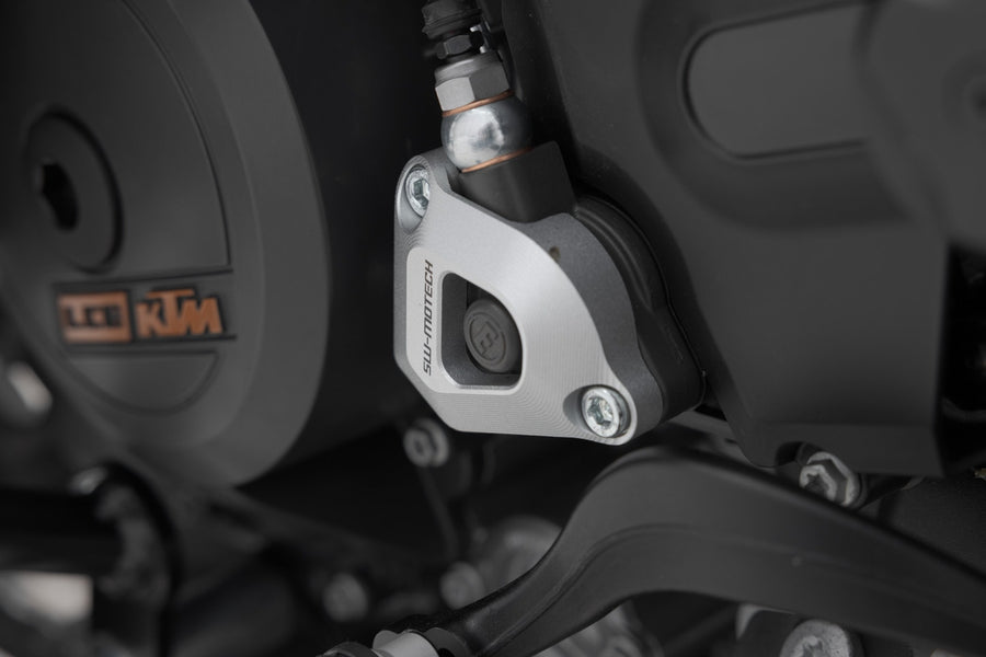 KTM 1090 Adventure [2018] - Clutch slave cylinder protection – picture 3