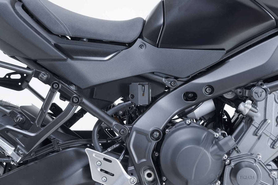 Yamaha Tracer 9 Y-AMT [2025] - Protection du réservoir de liquide de frein - photo 1