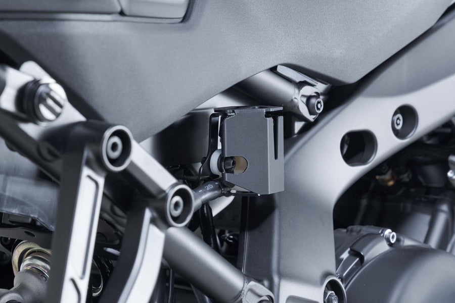 Yamaha Tracer 9 Y-AMT [2025] - Protection du réservoir de liquide de frein - photo 2