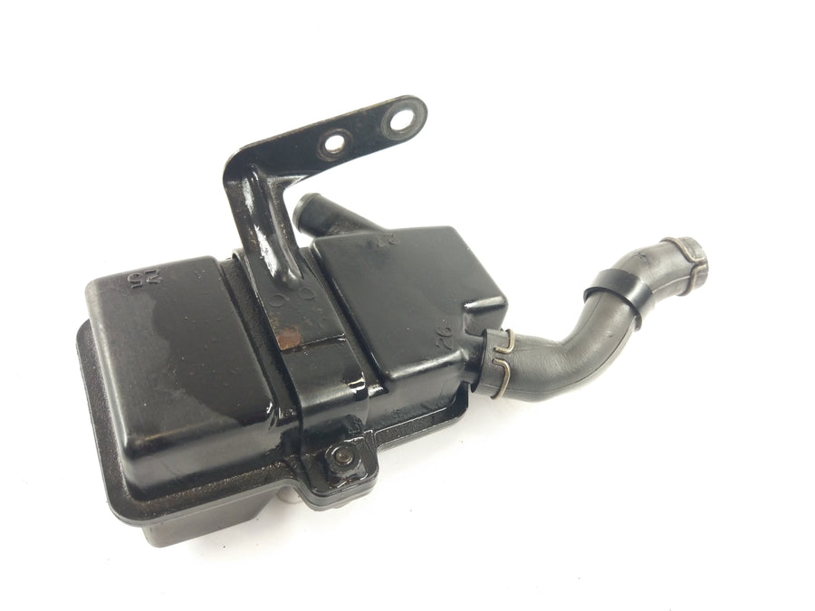 Honda CBX 750 F RC17 [1985] - Ventilazione per l'alloggiamento del motore