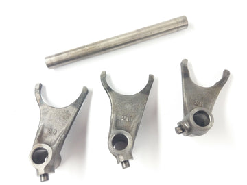 Kawasaki VN 750 [1994] - Shift forks shift claws with shaft