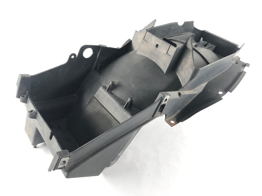 Moto Guzzi Norge 1200 LP [2006] - Rear substructure interior fairing splash guard