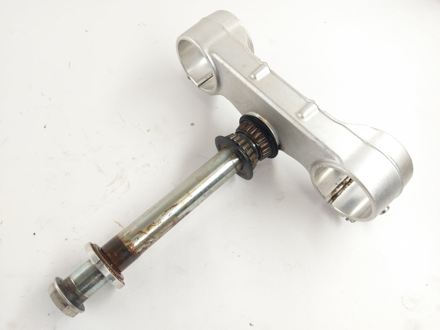 Husqvarna TE 449 A6 [2010] - lower fork bridge