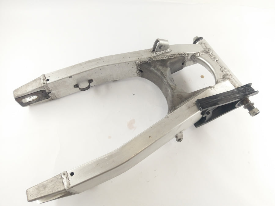 Suzuki GSF 1200 S GV75A [1998] - Swingarm Rear swingarm
