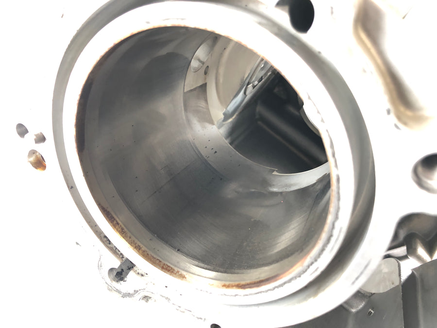 BMW R 1200 GS LC [2016] - Engine housing empty housing with piston